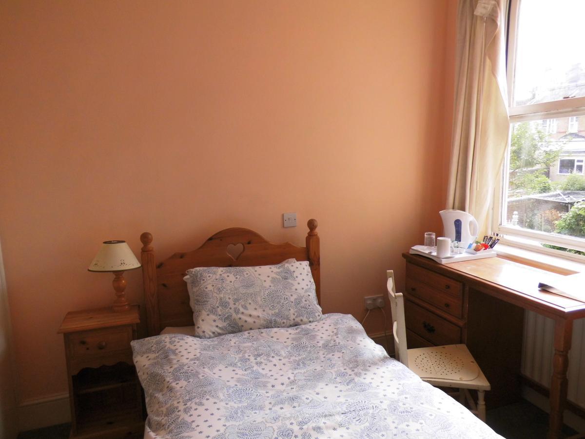 Greystones Bed And Breakfast Rochester (Kent) Esterno foto